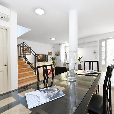Relais Villa Isabel 彼得拉桑塔 外观 照片