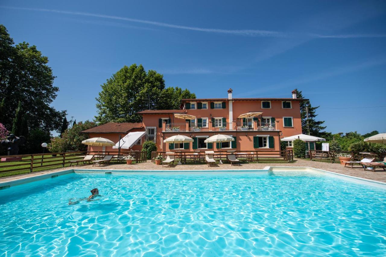 Relais Villa Isabel 彼得拉桑塔 外观 照片