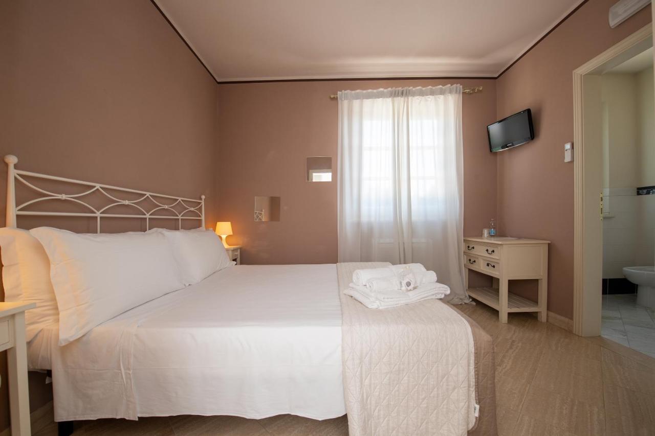 Relais Villa Isabel 彼得拉桑塔 外观 照片